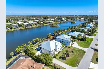 425 Lake Murex Cir, Sanibel, FL 33957 - Photo 38