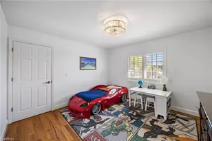 425 Lake Murex Cir, Sanibel, FL 33957 - Photo 24