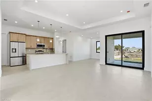 509 NE 25th St, Cape Coral, FL 33909 - Photo 8