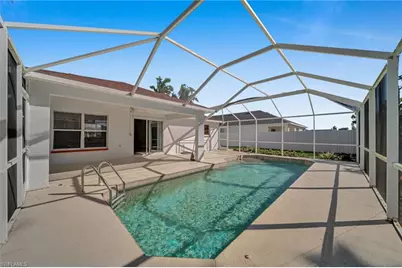 152 SE 19th Ln, Cape Coral, FL 33990 - Photo 30