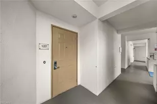 221 9th St S, Naples, FL 34102 - Photo 2