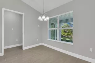 503 NE 31st St, Cape Coral, FL 33909 - Photo 10