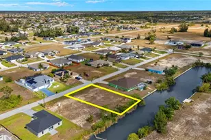 1031 NW 23rd Ave, Cape Coral, FL 33993 - Photo 10