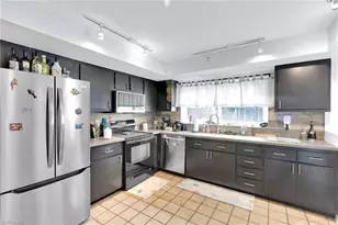 1371 Torreya Cir, North Fort Myers, FL 33917 - Photo 8