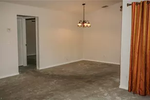 732 Woodshire Ln, Naples, FL 34105 - Photo 4