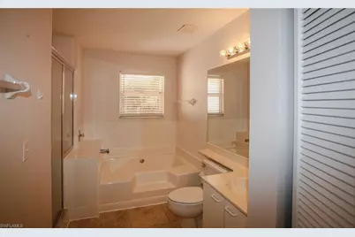 732 Woodshire Ln #I1, Naples, FL 34105 - Photo 16