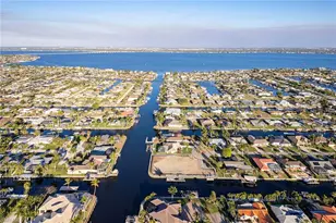 3303 SE 18th Pl, Cape Coral, FL 33904 - Photo 6