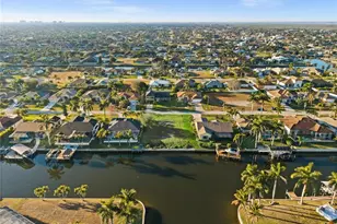 2623 SW 35th Ln, Cape Coral, FL 33914 - Photo 12