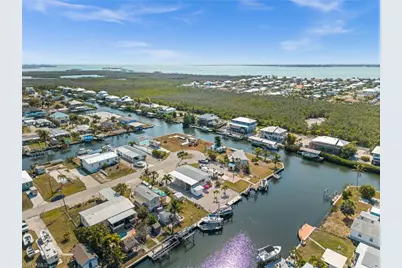 2705 Patterson Ct, Saint James City, FL 33956 - Photo 30