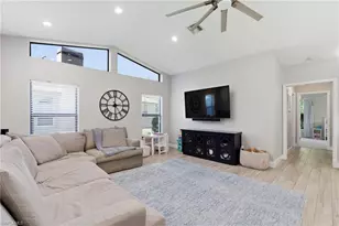 6651 Willow Lake Cir, Fort Myers, FL 33966 - Photo 14