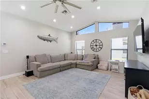 6651 Willow Lake Cir, Fort Myers, FL 33966 - Photo 12