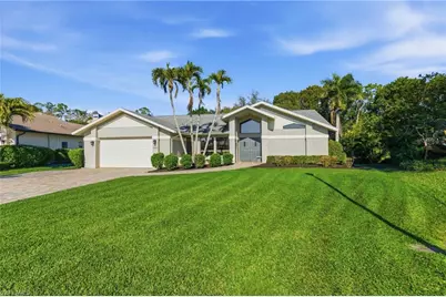 6651 Willow Lake Cir, Fort Myers, FL 33966 - Photo 4
