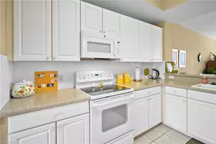 10720 Ravenna Way, Fort Myers, FL 33913 - Photo 4