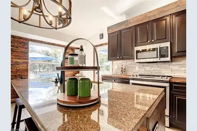 2511 6th St NW, Naples, FL 34120 - Photo 10