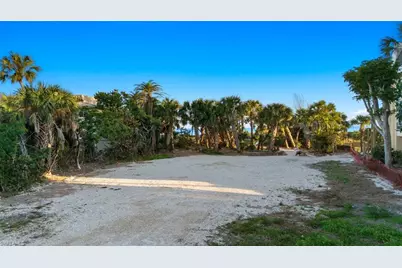 791 Sand Dollar Dr, Sanibel, FL 33957 - Photo 40