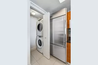 3000 Oasis Grand Blvd #2502, Fort Myers, FL 33916 - Photo 22