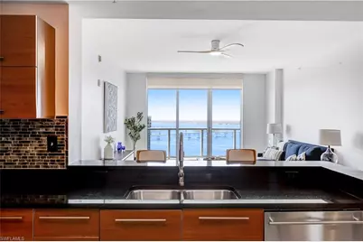 3000 Oasis Grand Blvd #2502, Fort Myers, FL 33916 - Photo 8