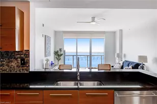 3000 Oasis Grand Blvd, Fort Myers, FL 33916 - Photo 8