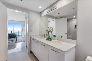 3000 Oasis Grand Blvd, Fort Myers, FL 33916 - Photo 14