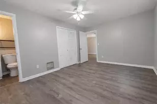 1107 SE 46th Ln, Cape Coral, FL 33904 - Photo 10