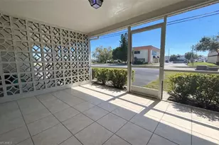 1107 SE 46th Ln, Cape Coral, FL 33904 - Photo 16