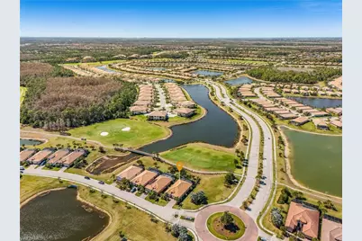 10500 Pistoia Dr, Fort Myers, FL 33913 - Photo 34