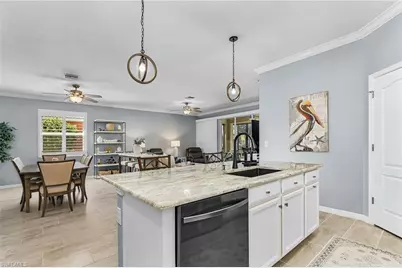 10500 Pistoia Dr, Fort Myers, FL 33913 - Photo 14