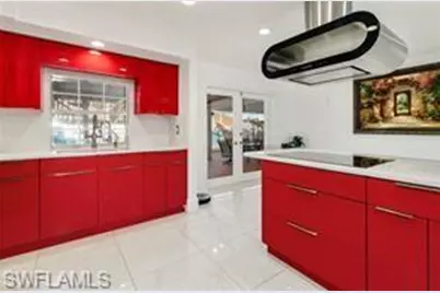 905 SE 27th Ter, Cape Coral, FL 33904 - Photo 12