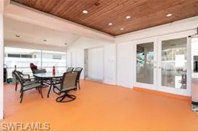 905 SE 27th Ter, Cape Coral, FL 33904 - Photo 16