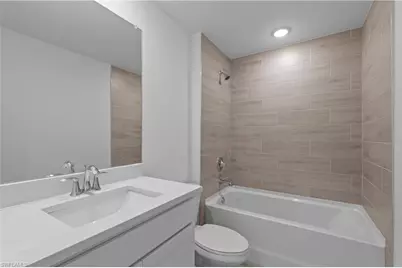 1122 NE 15th Ter, Cape Coral, FL 33909 - Photo 10