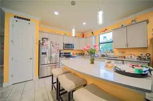 3560 E Hampton Cir, Alva, FL 33920 - Photo 12