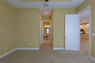 8181 Venetian Pointe Dr, Fort Myers, FL 33908 - Photo 18