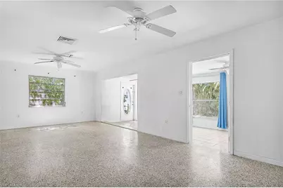 81 Glenmont Dr W, North Fort Myers, FL 33917 - Photo 10