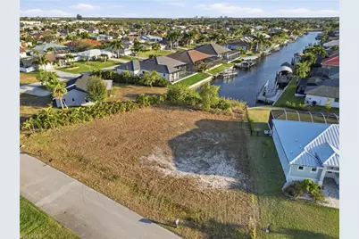 2624 SW 32 Ln, Cape Coral, FL 33914 - Photo 2