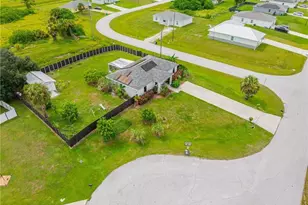 9012 S Indio Ct, Labelle, FL 33935 - Photo 4