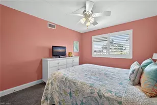 1299 Middle Gulf Dr, Sanibel, FL 33957 - Photo 18