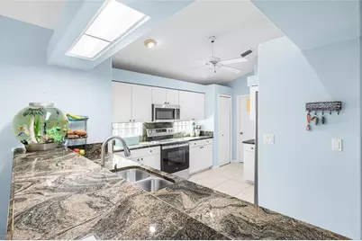 9391 Palm Island Cir, North Fort Myers, FL 33903 - Photo 6