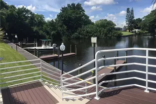 9391 Palm Island Cir, North Fort Myers, FL 33903 - Photo 32