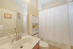 2454 Blackburn Cir, Cape Coral, FL 33991 - Photo 16