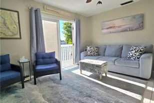 3303 Prince Edward Island Cir, Fort Myers, FL 33907 - Photo 2