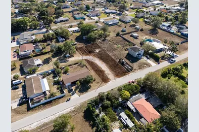 56 Illinoise Rd, Lehigh Acres, FL 33936 - Photo 4