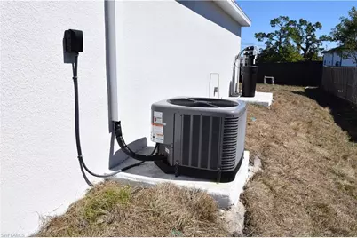 1809 NW 6th Ave, Cape Coral, FL 33993 - Photo 20