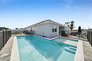 312 NW 17th Pl, Cape Coral, FL 33993 - Photo 32