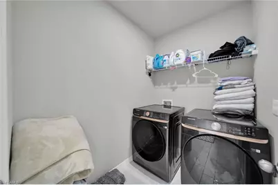 312 NW 17th Pl, Cape Coral, FL 33993 - Photo 14