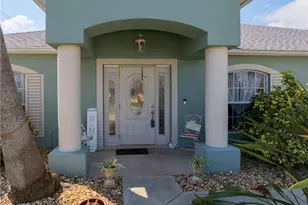 402 SW 46th Terrace, Cape Coral, FL 33914 - Photo 6