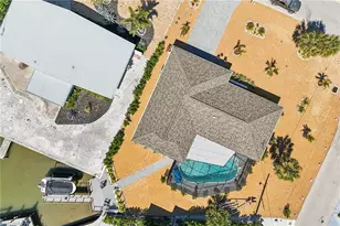 8338 Lagoon Rd, Fort Myers Beach, FL 33931 - Photo 42