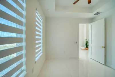 537 NW 18th Pl, Cape Coral, FL 33993 - Photo 28