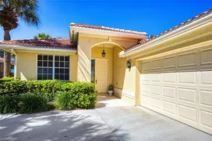 10974 Callaway Greens Ct, Fort Myers, FL 33913 - Photo 4