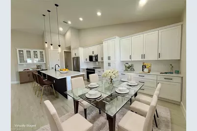 102 NE 8th Pl, Cape Coral, FL 33993 - Photo 6