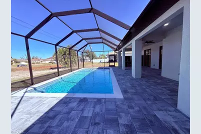 102 NE 8th Pl, Cape Coral, FL 33993 - Photo 34